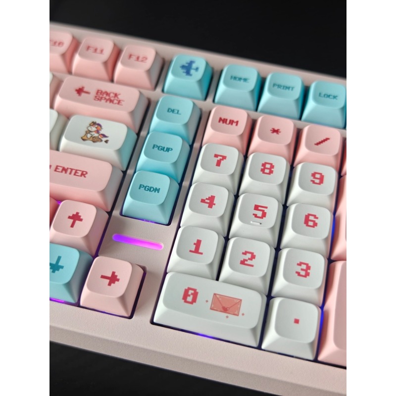 Pixel-Style-Themen-Keycaps, XD – Gaming Accessories Aesthetic Bewertung und Preis